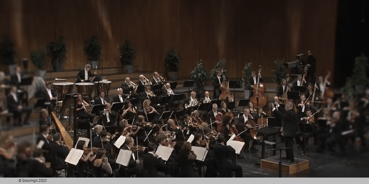 Opening Concert: Mozarteumorchester Salzburg / Keri-Lynn Wilson, photo 2