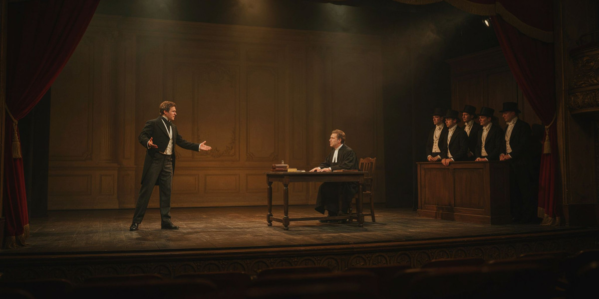 Trial by Jury & The Zoo, photo 1
