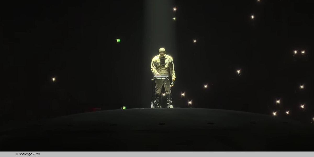 Ye Live in Houston, photo 2
